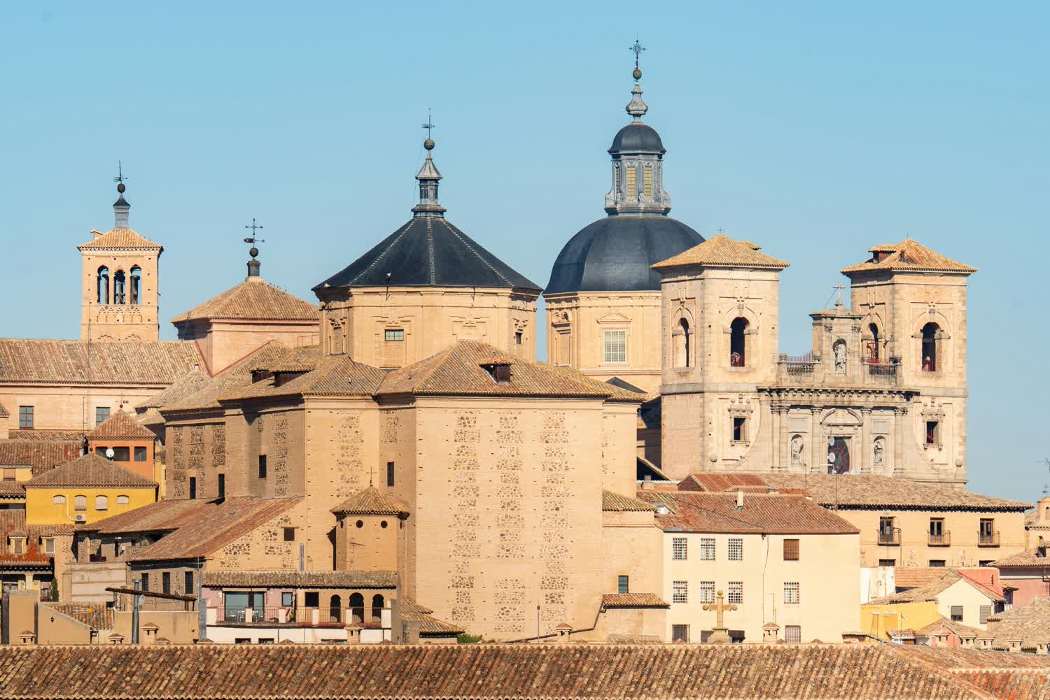 pexels-hernan-berwart